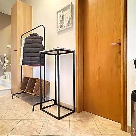 فيلة Casa Lumi Comfortable فودنيان