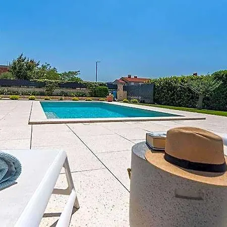 Casa Lumi Comfortable Villa Vodnjan