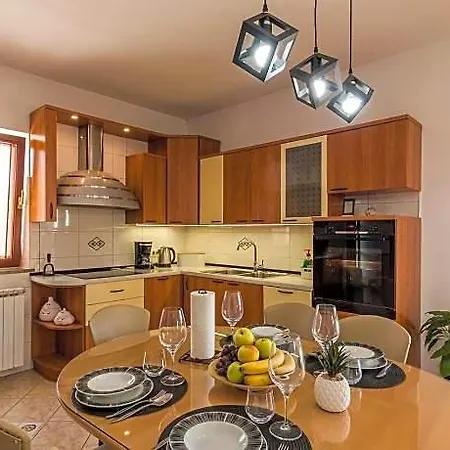 Casa Lumi Comfortable Villa Vodnjan