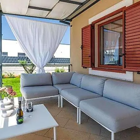Casa Lumi Comfortable Villa *
