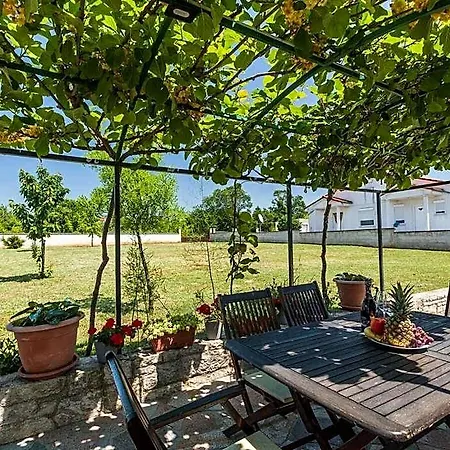 Casa Lumi Comfortable فيلة